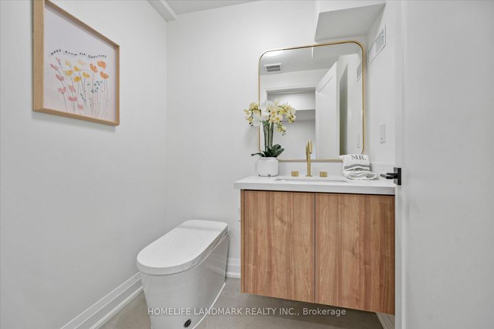 Photo 34 at 25 Sutcliffe Drive, Bayview Village, Toronto