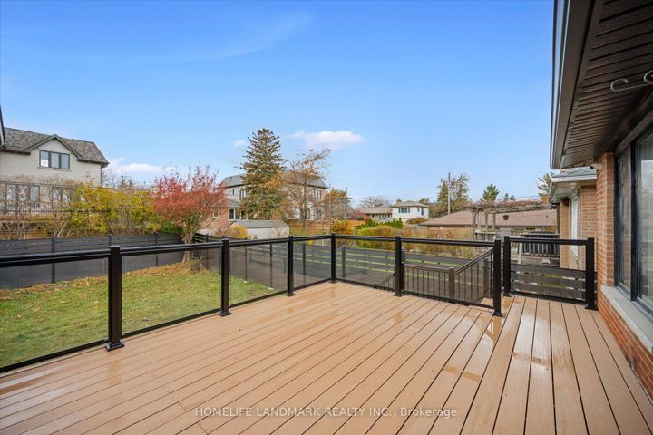 Photo 36 at 25 Sutcliffe Drive, Bayview Village, Toronto