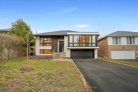 Photo 1 at 25 Sutcliffe Drive, Bayview Village, Toronto