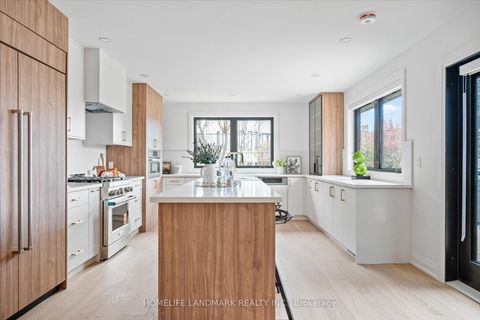 Photo 11 at 25 Sutcliffe Drive, Bayview Village, Toronto