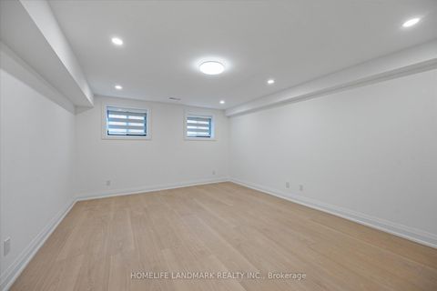 Photo 33 at 25 Sutcliffe Drive, Bayview Village, Toronto