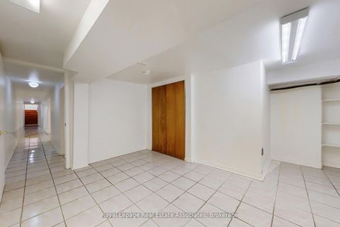 Photo 44 at 143 Seaton Street, Moss Park, Toronto