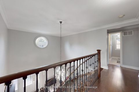 Photo 20 at 82 Ferndell Circle, Unionville, Markham