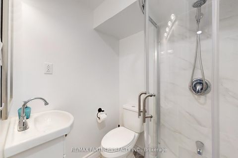 Photo 45 at 82 Ferndell Circle, Unionville, Markham