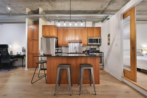 Photo 9 at 205 - 261 King Street E, Moss Park, Toronto