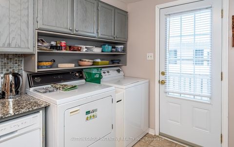 Photo 9 at 36 Weeping Willow Drive, Rural Innisfil, Innisfil