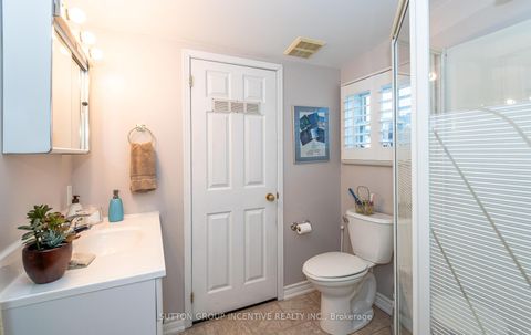 Photo 13 at 36 Weeping Willow Drive, Rural Innisfil, Innisfil