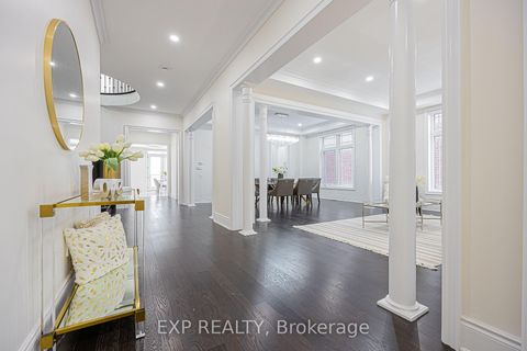 Photo 6 at 95 Chesney Crescent, Kleinburg, Vaughan