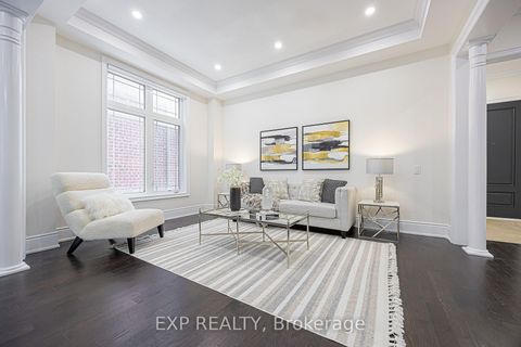 Photo 8 at 95 Chesney Crescent, Kleinburg, Vaughan