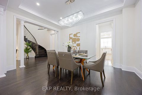 Photo 10 at 95 Chesney Crescent, Kleinburg, Vaughan