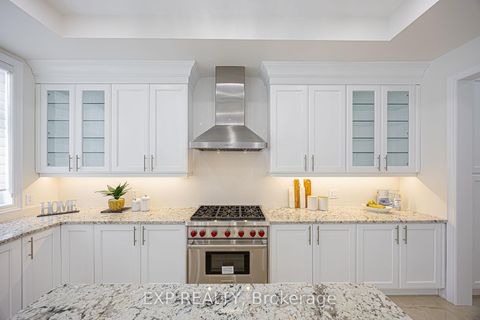 Photo 19 at 95 Chesney Crescent, Kleinburg, Vaughan