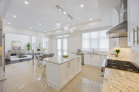 Photo 25 at 95 Chesney Crescent, Kleinburg, Vaughan