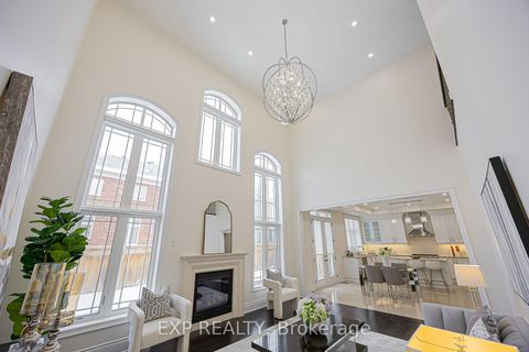 Photo 30 at 95 Chesney Crescent, Kleinburg, Vaughan