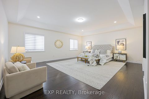 Photo 35 at 95 Chesney Crescent, Kleinburg, Vaughan