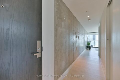 Photo 5 at 3006 - 224 King Street W, Waterfront Communities C1, Toronto