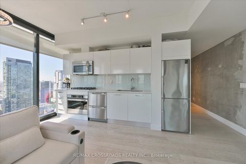 Photo 14 at 3006 - 224 King Street W, Waterfront Communities C1, Toronto