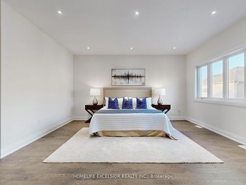 Photo 24 at 19 Aida Place, Oak Ridges, Richmond Hill