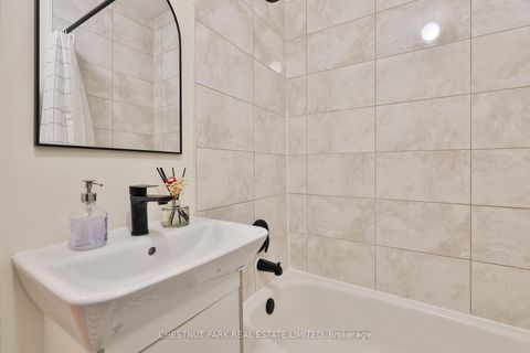 Photo 23 at 5 - 1648 Bathurst Street, Cedarvale, Toronto