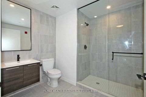 Photo 20 at 511 - 2118 Bloor Street W, Bloor West Village, Toronto