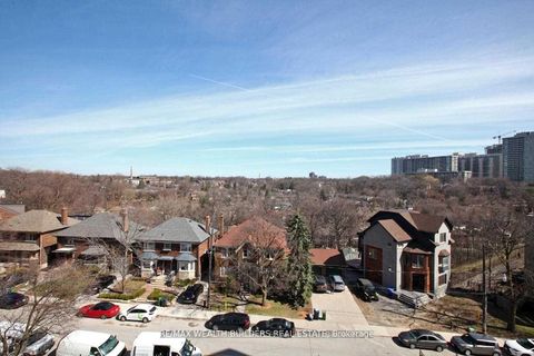 Photo 24 at 511 - 2118 Bloor Street W, Bloor West Village, Toronto