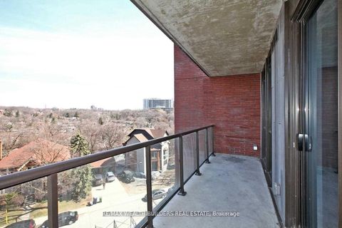 Photo 28 at 511 - 2118 Bloor Street W, Bloor West Village, Toronto