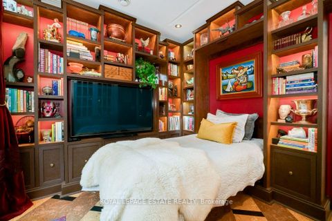 Photo 15 at 314 Scarborough Road, Danforth, Toronto