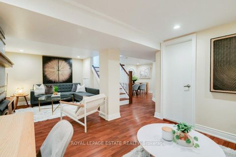 Photo 25 at 314 Scarborough Road, Danforth, Toronto