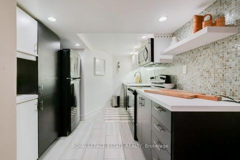 Photo 32 at 314 Scarborough Road, Danforth, Toronto