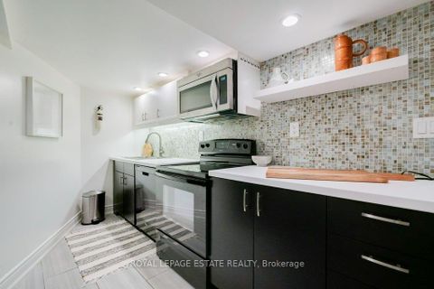 Photo 33 at 314 Scarborough Road, Danforth, Toronto