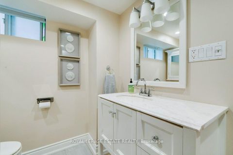 Photo 40 at 314 Scarborough Road, Danforth, Toronto