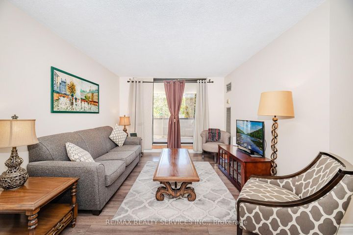 Photo 4 at 108 - 3 Lisa Street, Queen Street Corridor, Brampton