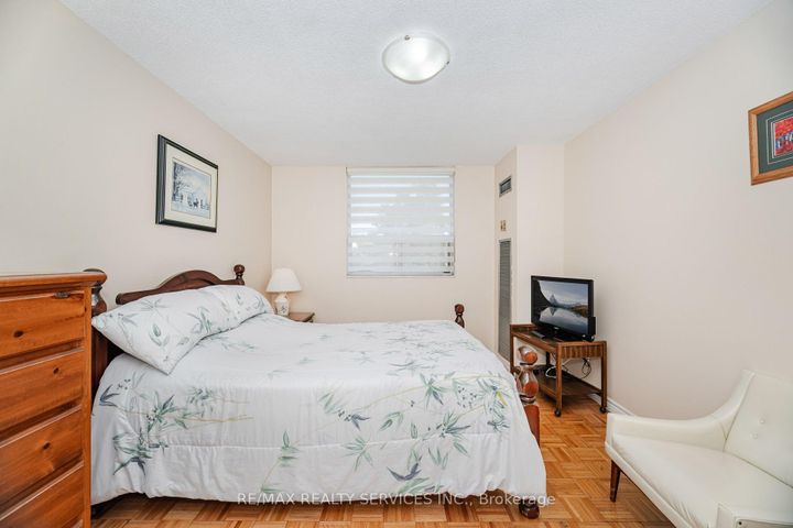 Photo 12 at 108 - 3 Lisa Street, Queen Street Corridor, Brampton