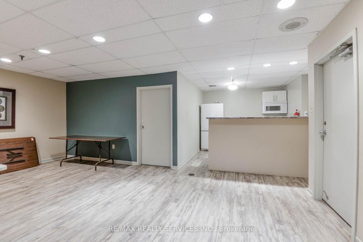 Photo 26 at 108 - 3 Lisa Street, Queen Street Corridor, Brampton