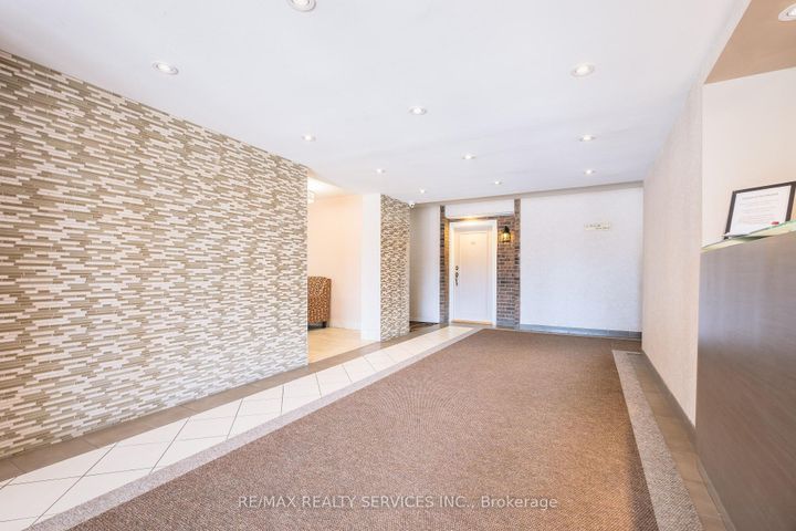 Photo 30 at 108 - 3 Lisa Street, Queen Street Corridor, Brampton