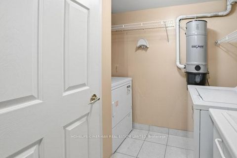 Photo 33 at 607 - 89 Skymark Drive, Hillcrest Village, Toronto