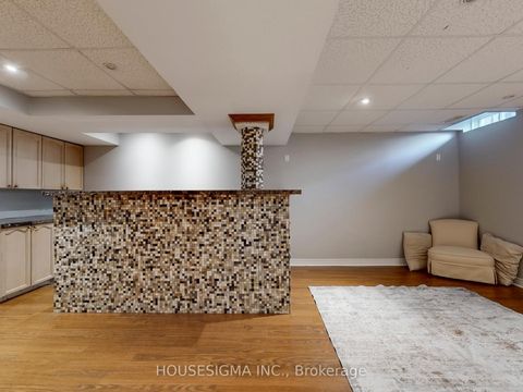 Photo 23 at 226 Canada Drive, Vellore Village, Vaughan