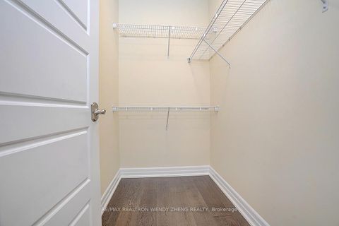 Photo 29 at 3209 Daisy Way, GO Glenorchy, Oakville