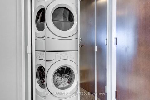 Photo 12 at 1207 - 215 Sherway Gardens Road, City Centre West, Toronto