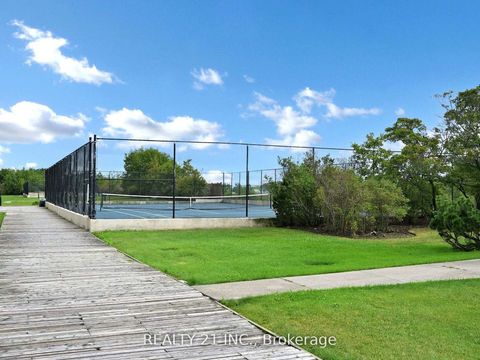 Photo 28 at 488 - 1 Greystone Walk Drive, Kennedy Park, Toronto