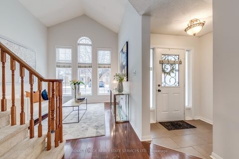 Photo 4 at 1332 Goldhawk Trail, WT West Oak Trails, Oakville