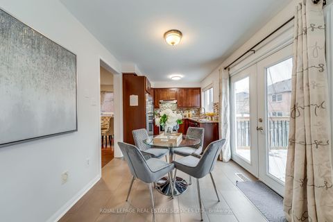 Photo 18 at 1332 Goldhawk Trail, WT West Oak Trails, Oakville