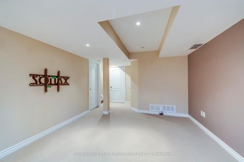 Photo 36 at 1332 Goldhawk Trail, WT West Oak Trails, Oakville