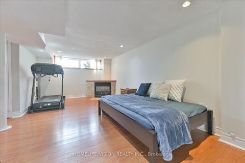 Photo 18 at 255 Cedar Avenue, Harding, Richmond Hill