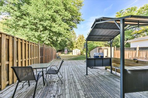 Photo 21 at 255 Cedar Avenue, Harding, Richmond Hill