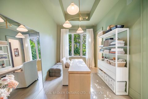 Photo 17 at 172-174 Victoria Street, Central Newmarket, Newmarket