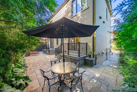 Photo 49 at 172-174 Victoria Street, Central Newmarket, Newmarket