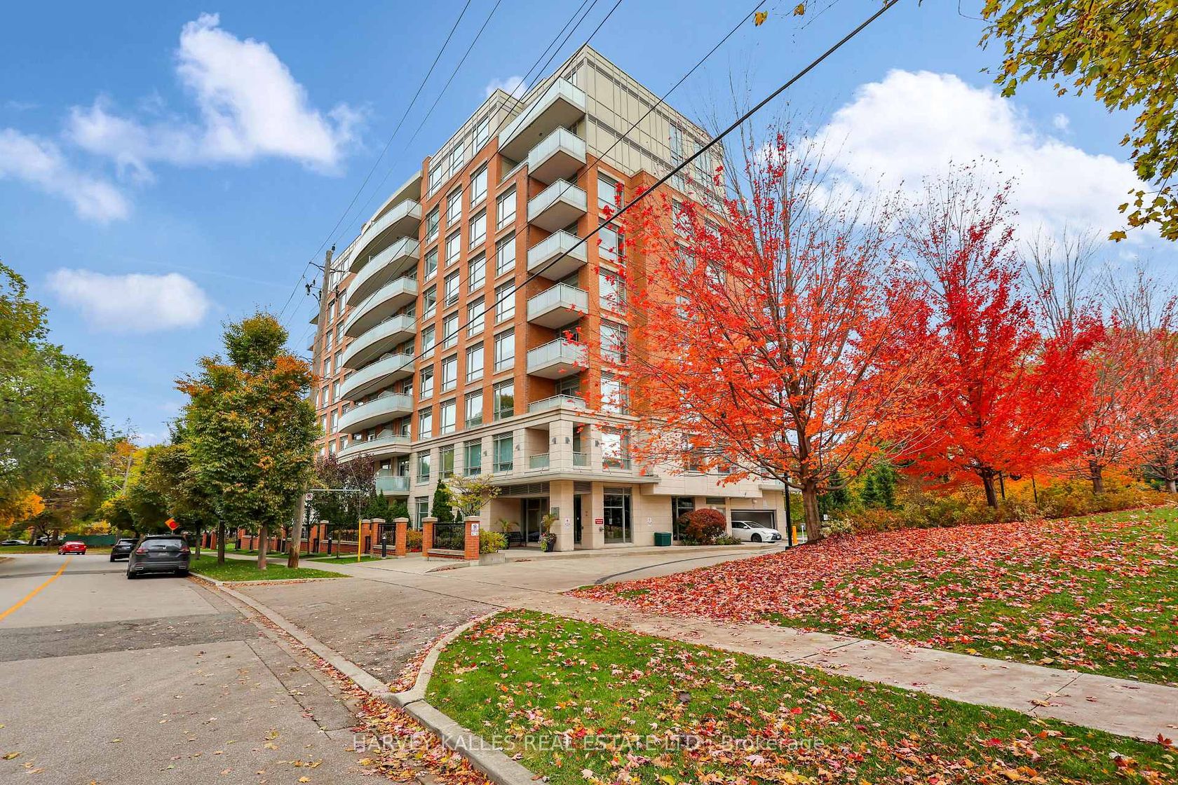 305 - 17 Ruddington Drive, Steeles, Toronto 