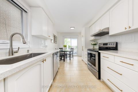 Photo 16 at 88 Sunshine Drive, Observatory, Richmond Hill