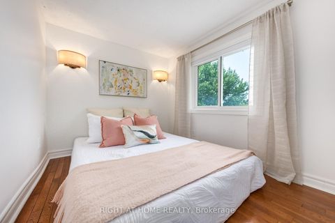 Photo 26 at 88 Sunshine Drive, Observatory, Richmond Hill