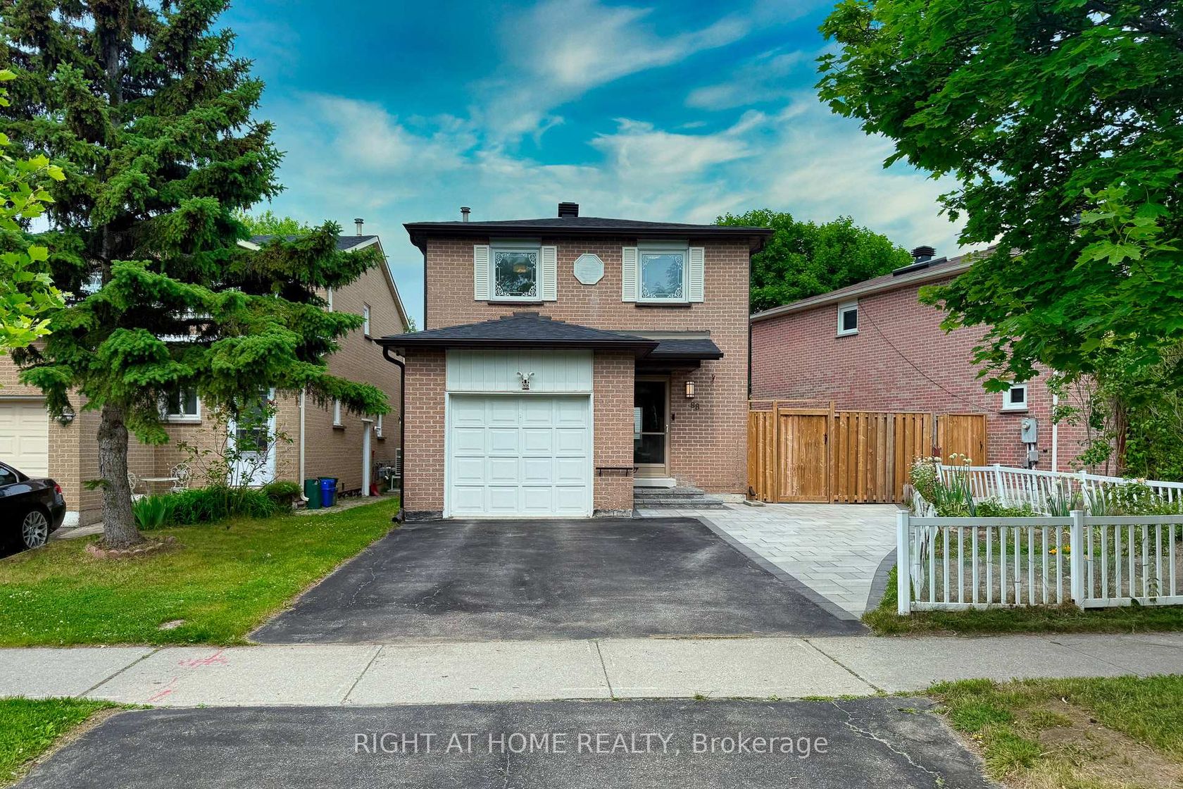 88 Sunshine Drive, Observatory, Richmond Hill 